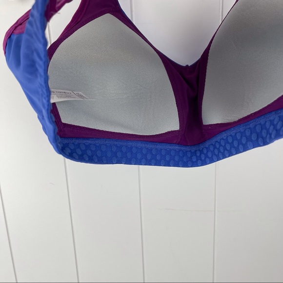 Moving Comfort Sports Bra Size M - Picture 4 of 8